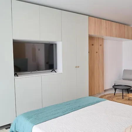Cosmic Studio Nord10 Apartment